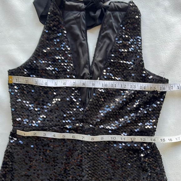 ANTHROPOLOGIE HUTCH SEQUIN HALTER JUMPSUIT BLACK  SIZE  8P NWT - Picture 17 of 17
